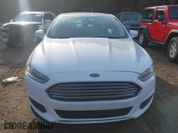 2015 Ford Fusion SE with VIN 3FA6P0H71FR236064, listed as a IAAI auction lot 40731737 with 220,120 mi miles and . Bid and sale history available at carsss.com. Image 12.