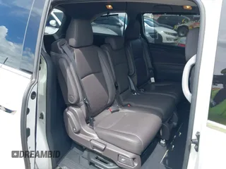 2019 Honda Odyssey Elite z VIN 5FNRL6H91KB110452, wystawiony jako IAAI lot #42630514 z przebiegiem 64 349 mil mil oraz . Historia ofert i sprzedaży dostępna na DreamBid. Obrazek 8.