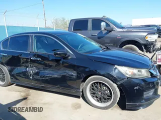 2013 Honda Accord LX z VIN 1HGCR2F34DA063328, wystawiony jako IAAI lot #41851912 z przebiegiem 152 014 mil mil oraz . Historia ofert i sprzedaży dostępna na DreamBid. Obrazek 6.