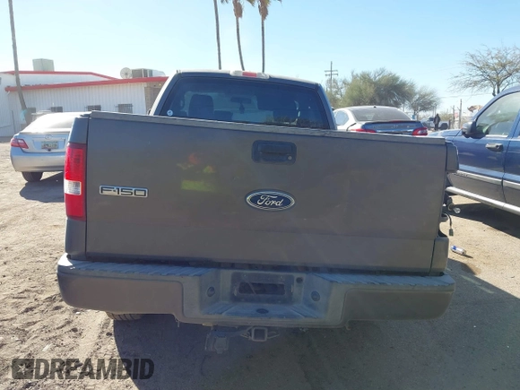 2005 Ford F-150 XL with VIN 1FTRF12275KC36456, listed as a IAAI auction lot 41341871 with 174,498 mi miles. Bid and sale history available at carsss.com. Image 15.