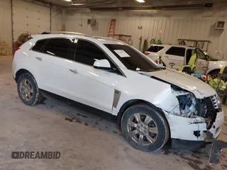 2016 Cadillac SRX Luxury Collection with VIN 3GYFNEE31GS535640, listed as a IAAI auction lot 41704501 with 129,742 mi miles. Bid and sale history available at carsss.com. Image 1.