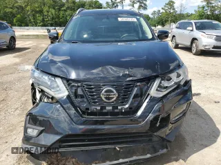2018 Nissan Rogue SV z VIN 5N1AT2MV3JC716352, wystawiony jako Copart lot #56500795 z przebiegiem 58 160 mil mil oraz Szkoda całkowita • Salvage title. Historia ofert i sprzedaży dostępna na DreamBid. Obrazek 5.
