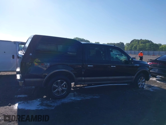 2020 Ford F-150 XL z VIN 1FTEW1E4XLKD05617, wystawiony jako IAAI lot #42199140 z przebiegiem 50 889 mil mil oraz . Historia ofert i sprzedaży dostępna na DreamBid. Obrazek 14.