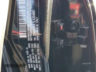 2020 Maserati Levante GranLusso z VIN ZN661XUL1LX354981, wystawiony jako Copart lot #43212585 z przebiegiem 53 057 mil mil oraz Nie do naprawy • Non repairable. Historia ofert i sprzedaży dostępna na DreamBid. Obrazek 13.