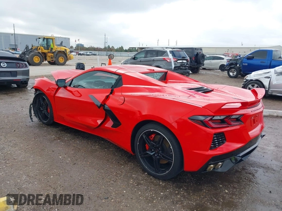 2021 Chevrolet Corvette 2LT with VIN 1G1YB3D40M5103285, listed as a IAAI auction lot 41051857 with 14,286 mi miles. Bid and sale history available at carsss.com. Image 3.
