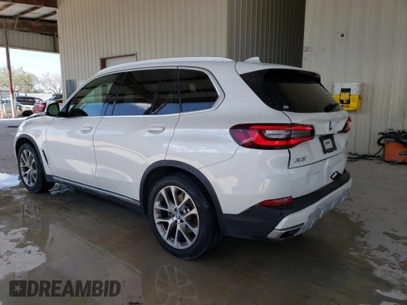 2021 BMW X5 sDrive40i with VIN 5UXCR4C01M9G60458, listed as a Copart auction lot 42600753 with 38,959 mi miles. Bid and sale history available at carsss.com. Image 2.