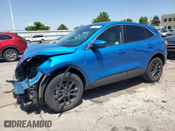 2020 Ford Escape SE z VIN 1FMCU9G61LUA10979, wystawiony jako Copart lot #60166075 z przebiegiem 87 365 mil mil oraz Szkoda całkowita • Salvage title. Historia ofert i sprzedaży dostępna na DreamBid. Obrazek 1.
