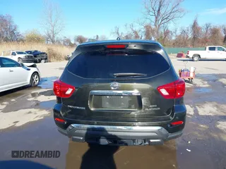 2017 Nissan Pathfinder SL with VIN 5N1DR2MM8HC672040, listed as a IAAI auction lot 41853921 with 168,877 mi miles. Bid and sale history available at carsss.com. Image 16.