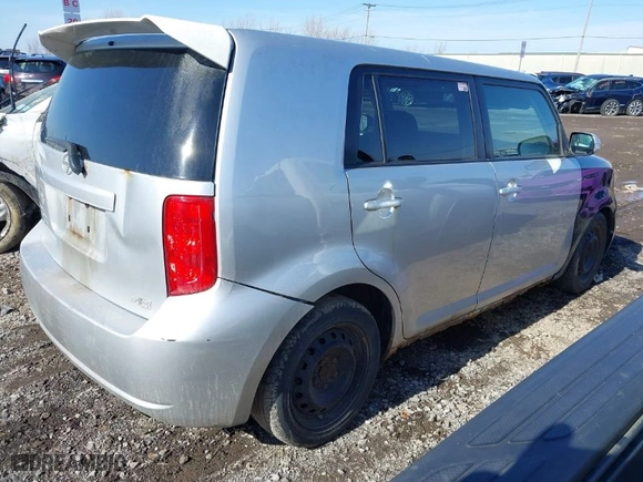 2009 Scion xB with VIN JTLKE50E491080143, listed as a IAAI auction lot 41821305 with 244164 miles. Bid and sale history available at carsss.com. Image 4.