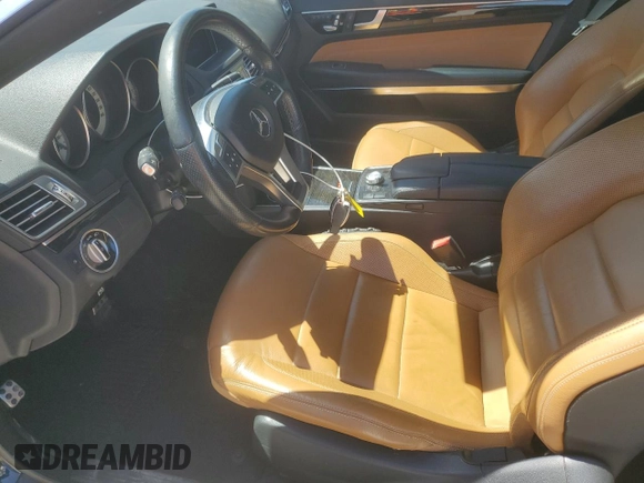 2015 Mercedes-Benz E 400 with VIN WDDKJ6HB2FF303744, listed as a Copart auction lot 55131245 with 84,714 mi miles and Salvage Title. Bid and sale history available at DreamBid. Image 7.
