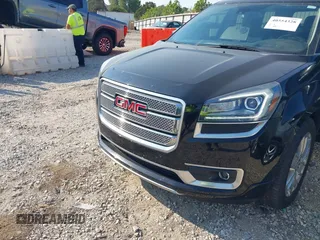 2016 GMC Acadia Denali with VIN 1GKKRTKD0GJ349149, listed as a IAAI auction lot 40554328 with 111,675 mi miles. Bid and sale history available at carsss.com. Image 6.