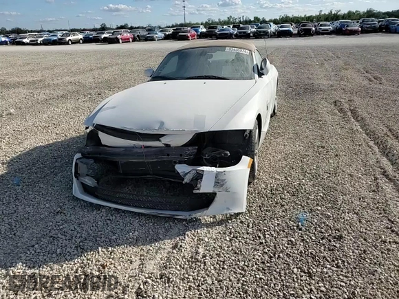 2006 BMW Z4 3.0si with VIN 4USBU53556LX00647, listed as a Copart auction lot 83436974 with 70,077 mi miles and Salvage title. Bid and sale history available at DreamBid. Image 11.