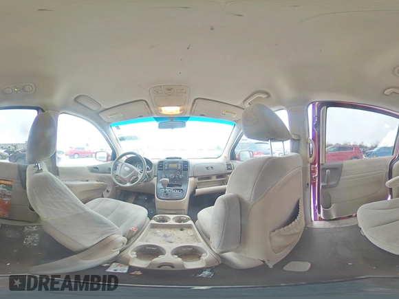 2009 Kia Sedona LX with VIN KNDMB233396271268, listed as a Copart auction lot 45562985 with 263,296 mi miles and Salvage Title. Bid and sale history available at carsss.com. Image 14.