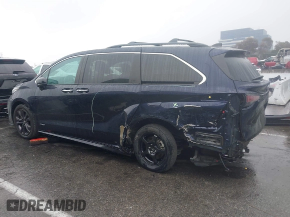 2021 Toyota Sienna XSE with VIN 5TDXRKEC5MS020539, listed as a IAAI auction lot 41569311 with 86,902 mi miles and . Bid and sale history available at DreamBid. Image 15.