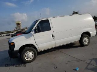 2008 Ford Econoline Cargo Commercial z VIN 1FTNE24LX8DA24320, wystawiony jako Copart lot #63259815 z przebiegiem 204 265 mil mil oraz Czysty tytuł • Clean title. Historia ofert i sprzedaży dostępna na DreamBid. Obrazek 1.