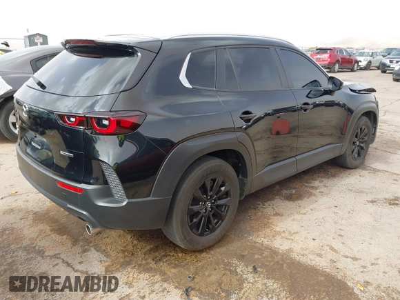 2023 Mazda CX-50 S Preferred Plus z VIN 7MMVABCM3PN148962, wystawiony jako IAAI lot #42388983 z przebiegiem 32 197 mil mil oraz . Historia ofert i sprzedaży dostępna na DreamBid. Obrazek 4.