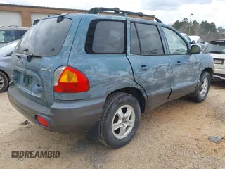 2002 Hyundai Santa Fe GLS z VIN KM8SC13D82U241929, wystawiony jako IAAI lot #41709874 z przebiegiem 153 791 mil mil oraz . Historia ofert i sprzedaży dostępna na DreamBid. Obrazek 4.
