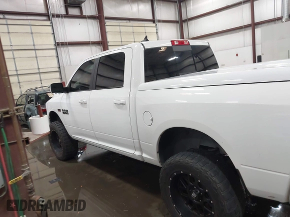 2017 Ram 1500 Night with VIN 1C6RR7MT8HS837693, listed as a IAAI auction lot 42157251 with 71,829 mi miles and . Bid and sale history available at DreamBid. Image 15.