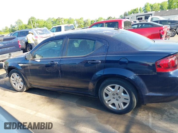 2014 Dodge Avenger SE z VIN 1C3CDZAG2EN217906, wystawiony jako IAAI lot #42144859 z przebiegiem 138 655 mil mil oraz . Historia ofert i sprzedaży dostępna na DreamBid. Obrazek 14.
