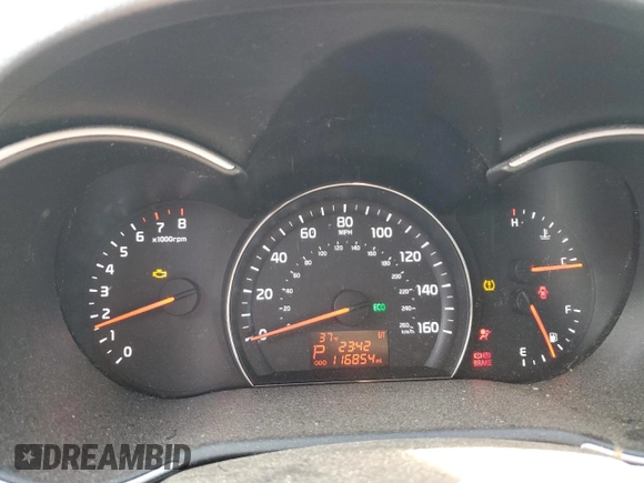 2014 Kia Sorento LX with VIN 5XYKTCA60EG481616, listed as a Copart auction lot 47703125 with 116,854 mi miles and Clean Title. Bid and sale history available at carsss.com. Image 9.