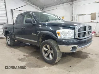 2008 Dodge 1500 ST z VIN 1D7HU18258J239896, wystawiony jako IAAI lot #42380485 z przebiegiem 178 712 mil mil oraz . Historia ofert i sprzedaży dostępna na DreamBid. Obrazek 1.