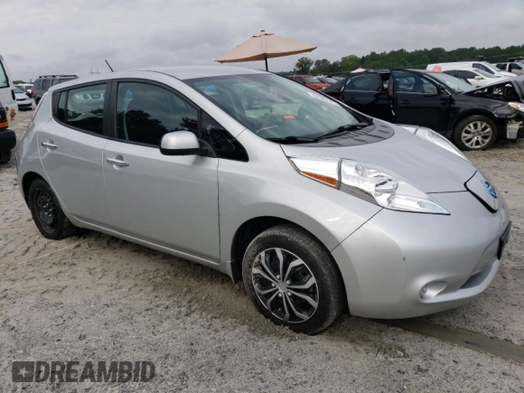 2015 Nissan LEAF SV with VIN 1N4AZ0CPXFC301438, listed as a Copart auction lot 67907973 with 91,132 mi miles. Bid and sale history available at carsss.com. Image 4.