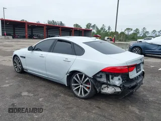 2018 Jaguar XF with VIN SAJBG4FV9JCY55697, listed as a IAAI auction lot 41406469 with 55,572 mi miles and . Bid and sale history available at DreamBid. Image 3.