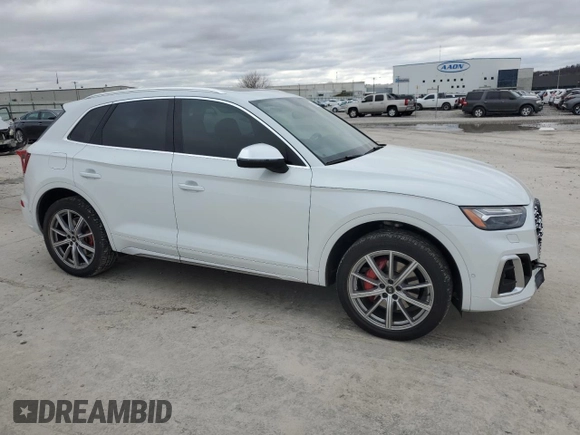 2022 Audi SQ5 Prestige with VIN WA1C4AFY0N2055977, listed as a Copart auction lot 86912774 with 13,290 mi miles and Salvage Title. Bid and sale history available at carsss.com. Image 4.
