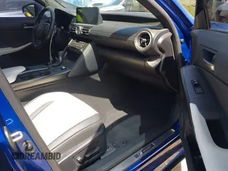 2022 Lexus IS 350 F Sport z VIN JTHGZ1B28N5050324, wystawiony jako IAAI lot #42323981 z przebiegiem 28 414 mil mil oraz . Historia ofert i sprzedaży dostępna na DreamBid. Obrazek 5.