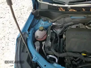 2025 Chevrolet Trax LS с VIN KL77LFEP4SC039039, выставлен на аукционе Copart как лот 69467065 с пробегом 11 819 миль миль и Списание • Salvage title. История ставок и продаж доступна на DreamBid. Изображение 14.