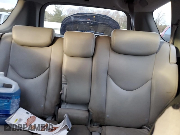 2008 Toyota RAV4 with VIN JTMZK33VX86014233, listed as a Copart auction lot 86608914 with 170,074 mi miles and Salvage Title. Bid and sale history available at carsss.com. Image 10.