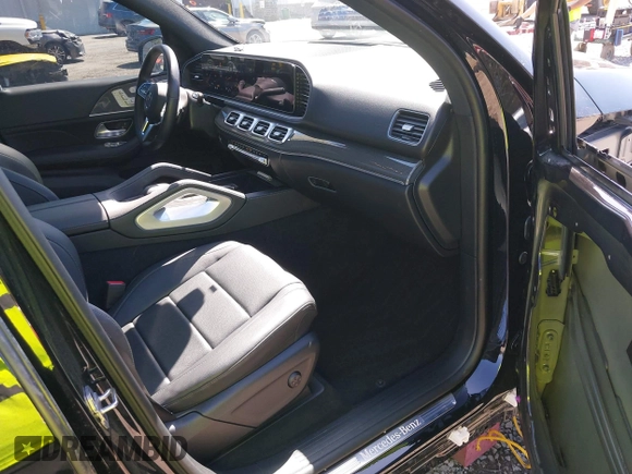 2023 Mercedes-Benz GLE 350 with VIN 4JGFB4KB9PA918081, listed as a IAAI auction lot 42162868 with 12,308 mi miles and . Bid and sale history available at DreamBid. Image 5.