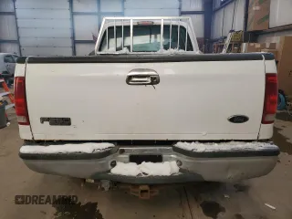 2007 Ford F-350 XL z VIN 1FTWW31P97EB38008, wystawiony jako Copart lot #44713475 z przebiegiem 239 310 mil mil oraz Szkoda całkowita • Salvage title. Historia ofert i sprzedaży dostępna na DreamBid. Obrazek 6.
