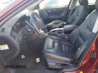 2004 Volvo V70 XC70 with VIN YV1SZ59H841156544, listed as a Copart auction lot 75220694 with 131,943 mi miles and Salvage Title. Bid and sale history available at carsss.com. Image 7.