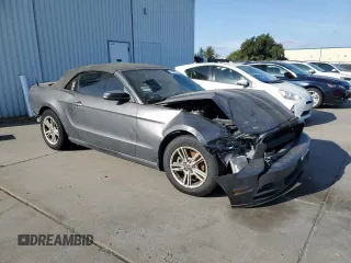 2014 Ford Mustang V6 with VIN 1ZVBP8EM7E5306649, listed as a Copart auction lot 71894504 with Not Provided miles and Clean Title. Bid and sale history available at carsss.com. Image 4.