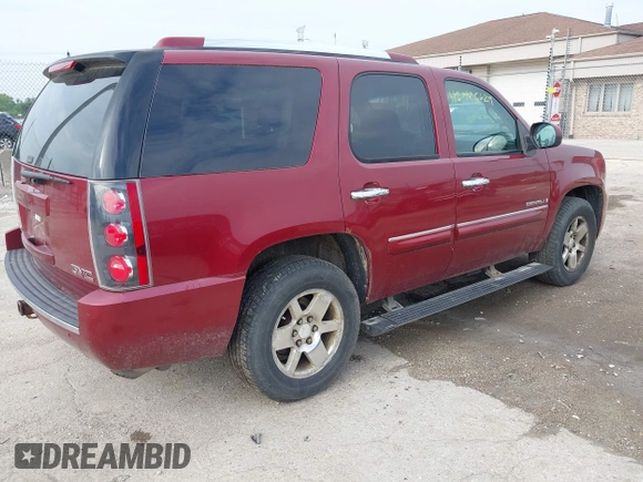 2008 GMC Yukon Denali z VIN 1GKFK63858J162600, wystawiony jako IAAI lot #42485629 z przebiegiem 271 690 mil mil oraz . Historia ofert i sprzedaży dostępna na DreamBid. Obrazek 4.