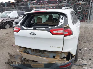 2018 Jeep Cherokee Limited with VIN 1C4PJLDB8JD620937, listed as a IAAI auction lot 42214704 with 172,090 mi miles and . Bid and sale history available at DreamBid. Image 16.