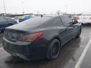 2011 Hyundai Genesis Coupe with VIN KMHHT6KD6BU056612, listed as a IAAI auction lot 41872721 with 143,137 mi miles and . Bid and sale history available at DreamBid. Image 4.