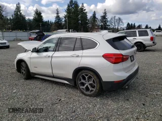 2016 BMW X1 xDrive28i with VIN WBXHT3C39G5E55496, listed as a Copart auction lot 49460233 with 37,934 mi miles. Bid and sale history available at carsss.com. Image 2.