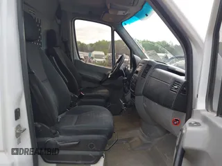 2016 Mercedes-Benz Sprinter Cargo with VIN WD3PE7DD5GP319654, listed as a IAAI auction lot 42169240 with 264,577 mi miles. Bid and sale history available at carsss.com. Image 5.