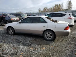 1997 Lexus ES 300 Luxury Sport Sdn with VIN JT8BF22GXV0045837, listed as a Copart auction lot 75062524 with 294,766 mi miles and Salvage Title. Bid and sale history available at carsss.com. Image 2.