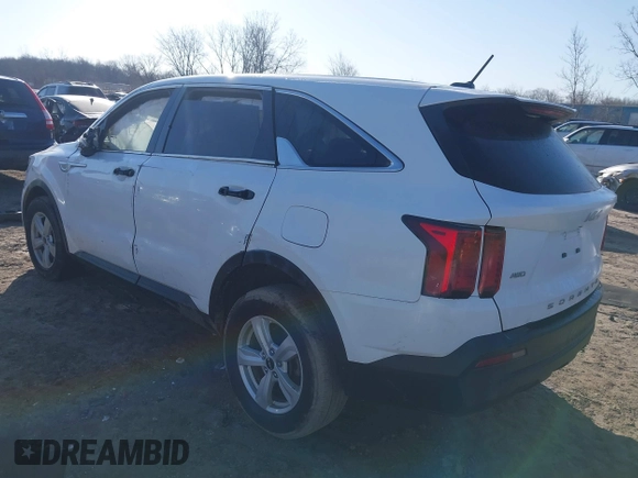 2022 Kia Sorento LX z VIN 5XYRGDLC7NG148891, wystawiony jako IAAI lot #41781953 z przebiegiem 58 100 mil mil oraz . Historia ofert i sprzedaży dostępna na DreamBid. Obrazek 3.