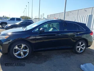 2012 Toyota Venza LE with VIN 4T3ZK3BB3CU050585, listed as a IAAI auction lot 41838121 with 124,596 mi miles. Bid and sale history available at carsss.com. Image 14.