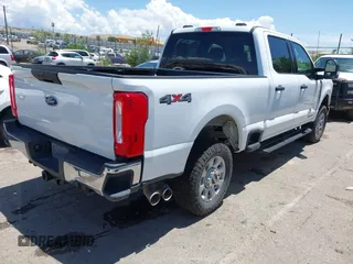 2024 Ford F-250 XL with VIN 1FT7W2BT9RED57676, listed as a IAAI auction lot 42593411 with 40,438 mi miles and . Bid and sale history available at DreamBid. Image 4.