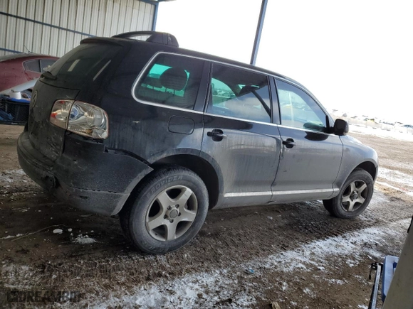 2005 Volkswagen Touareg 3.2L V6 with VIN WVGZG77L35D080126, listed as a Copart auction lot 45167035 with 223,142 mi miles and Salvage Title. Bid and sale history available at carsss.com. Image 3.