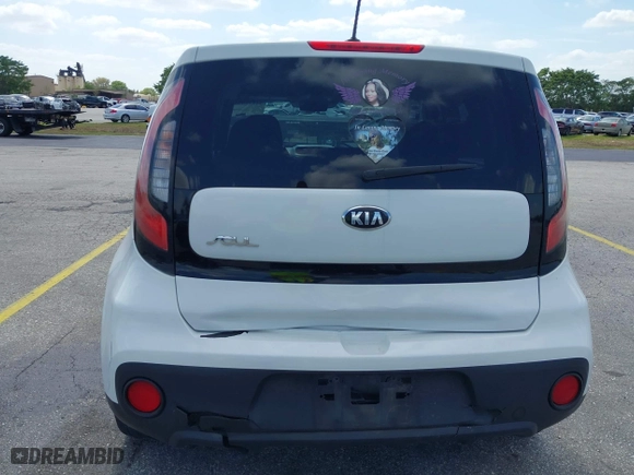 2018 Kia Soul with VIN KNDJN2A24J7892859, listed as a IAAI auction lot 42115097 with 121,427 mi miles. Bid and sale history available at carsss.com. Image 6.