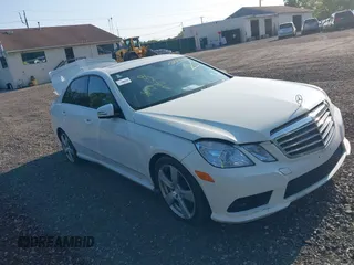 2011 Mercedes-Benz E 350 Luxury with VIN WDDHF8HB7BA357555, listed as a IAAI auction lot 42408136 with Not provided miles and . Bid and sale history available at DreamBid. Image 1.