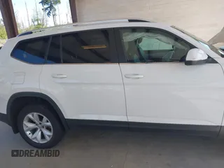 2018 Volkswagen Atlas SE с VIN 1V2KR2CA9JC505919, выставлен на аукционе IAAI как лот 42450711 с пробегом 78 435 миль миль и . История ставок и продаж доступна на DreamBid. Изображение 13.