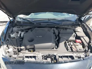 2017 Nissan Maxima SV z VIN 1N4AA6AP8HC400663, wystawiony jako IAAI lot #40285351 z przebiegiem 72 583 mil mil oraz . Historia ofert i sprzedaży dostępna na DreamBid. Obrazek 10.