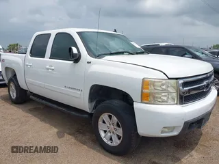 2007 Chevrolet Silverado 1500 LT w/1LT with VIN 3GCEK13387G506628, listed as a IAAI auction lot 42087661 with 270,119 mi miles. Bid and sale history available at carsss.com. Image 1.
